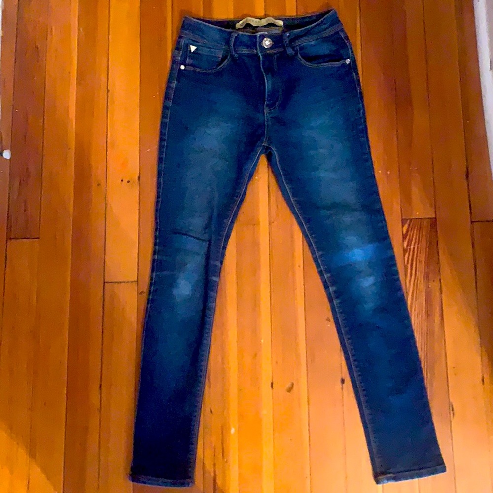Dark denim Guess jeans skinny low rise